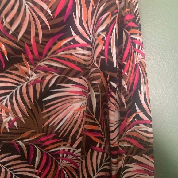 Lands’end  Spring Stretch Top sz S (6-8) - Picture 2 of 4